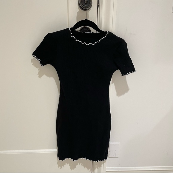 Zara Contrast Trim Ribbed Dress - Picture 1 of 2